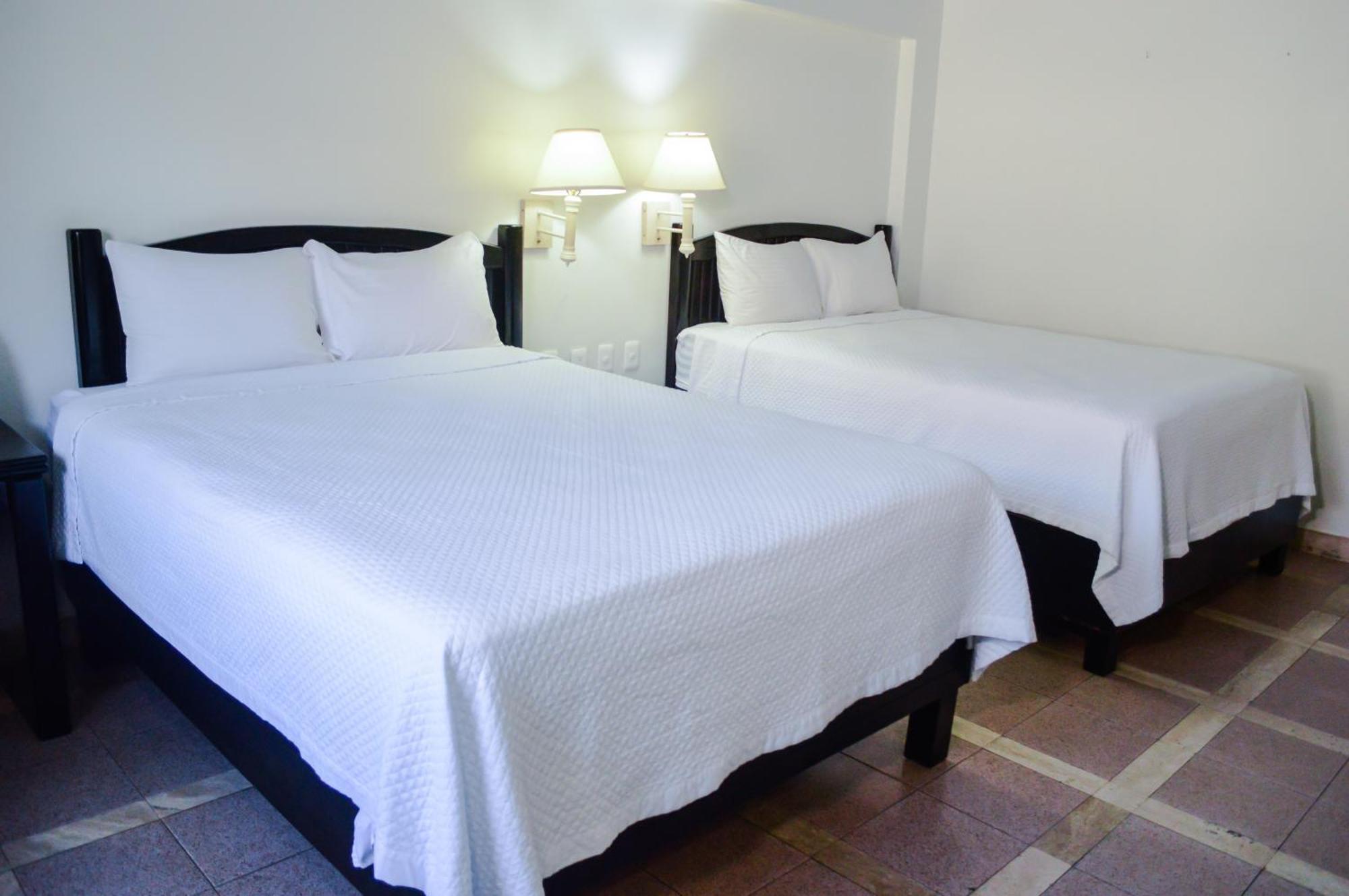 Armida Express Hotel Guaymas Exterior foto